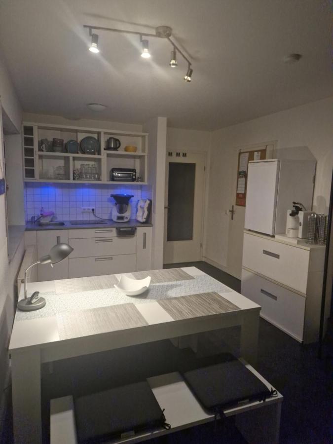Ferienwohnung FeWo Klein aber Fein Leipzig Exterior foto